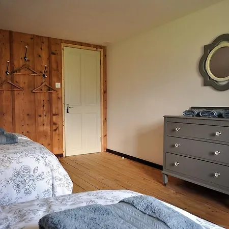 Apartment Mountain Views