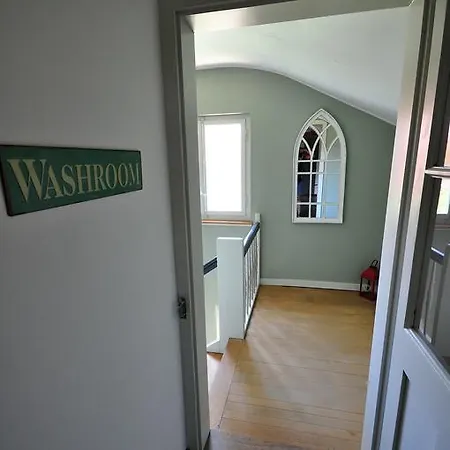 Apartment Mountain Views